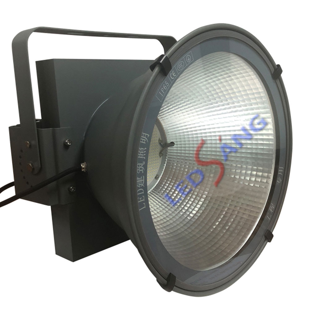 Đèn Pha LED Cầu Cảng LSCC - 500W